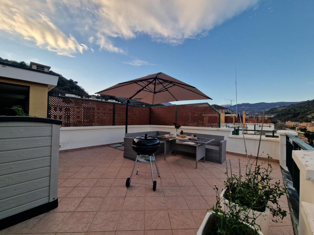 650 Metri Dal Mare - Wifi - Terrazzo - Piscina - A/C Pietra Ligure Exterior foto